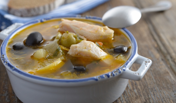 Рибена супа с маслини