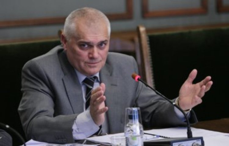 Министърът за протеста в МВР: Не искам условия, а аргументи