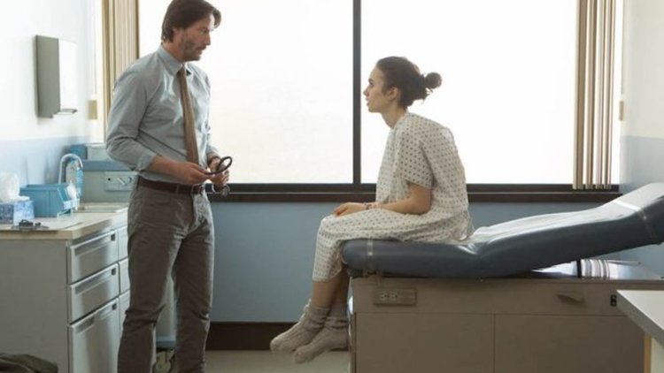 Киану Рийвс и Лили Колинс в "To the Bone" (трейлър)