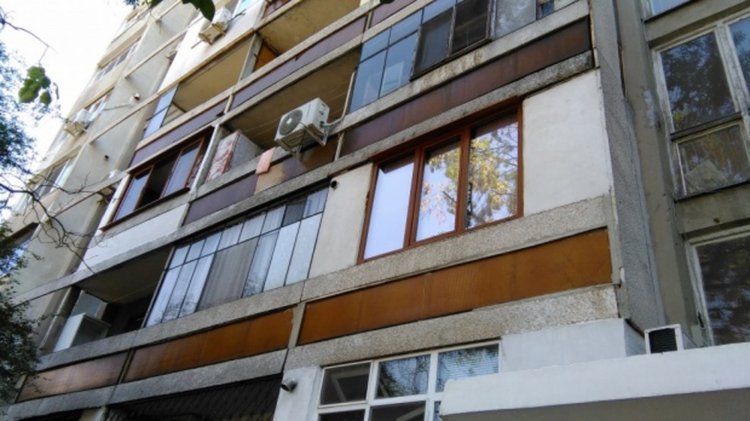 Хлапак стана жертва на „ало“ терористите