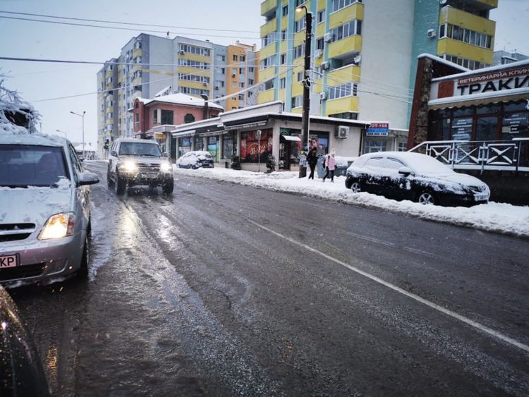 Все още има села без ток и вода