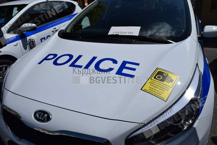 78-годишен пенсионер предизвика катастрофа на кръговото и избяга