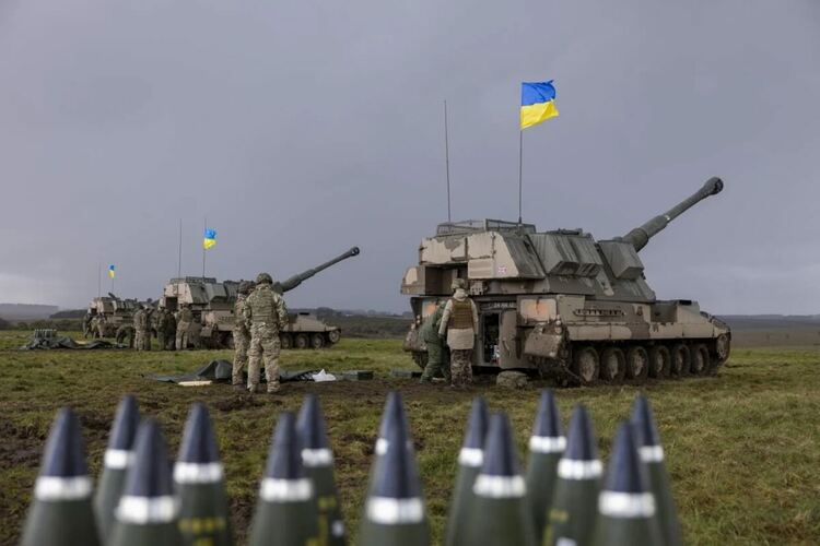 Русия атакува Харковска област, Украйна с малък напредък край Бахмут