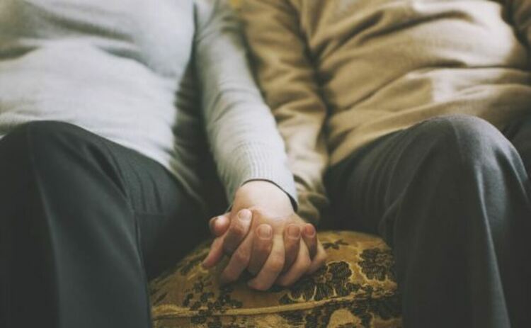 Бивш холандски премиер и съпругата му се подложиха на евтаназия