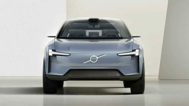 Новото Volvo EX60 ще предизвика Tesla Model Y