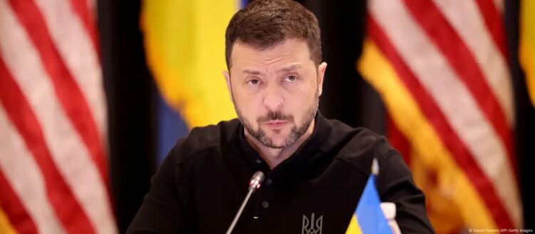 Зеленски има „план за победа“. Какво се знае за него?