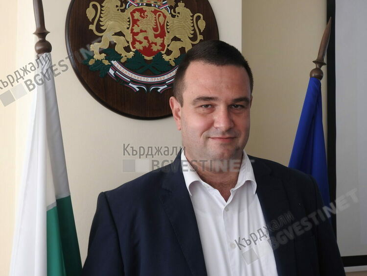 През март започва ремонта на бул."Беломорски" в Кърджали,сключен е договор с фирма-изпълнител