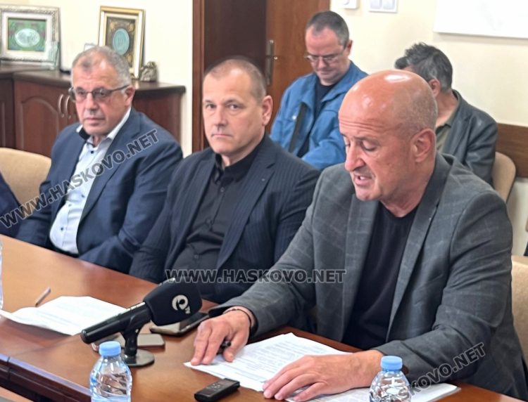 Петима загинаха на работните си места през 2025 година