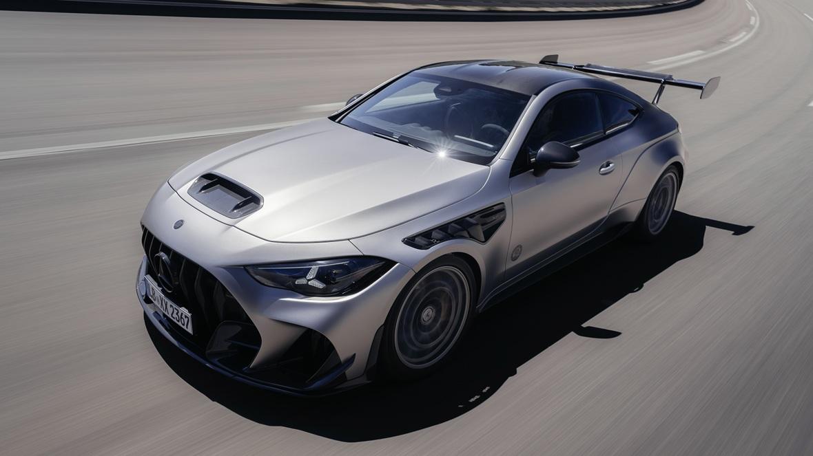 Mercedes-AMG CLE 646: много карбон, V8 и задно