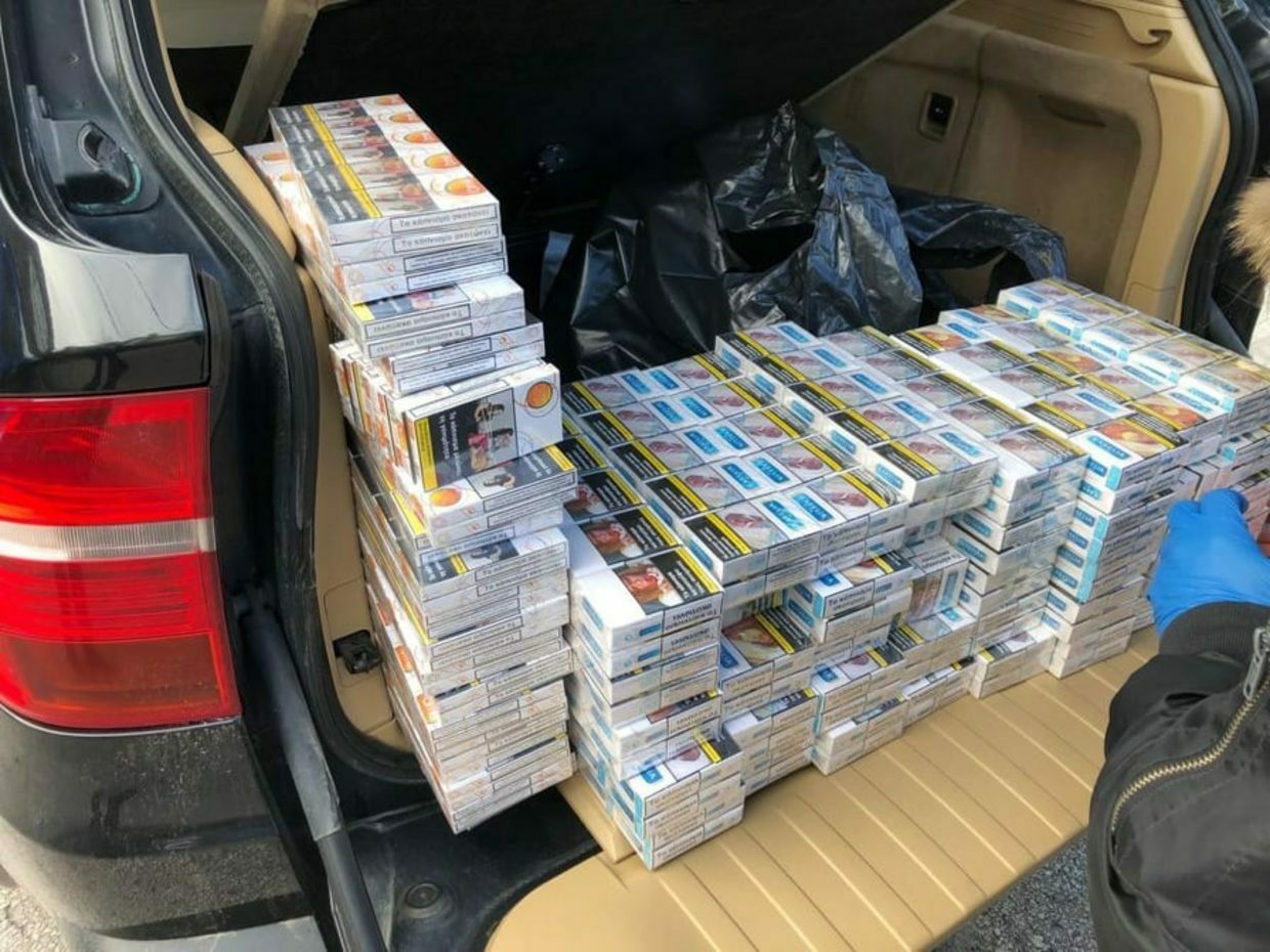 Иззеха 5000 цигари и килограм тютюн от 4 коли