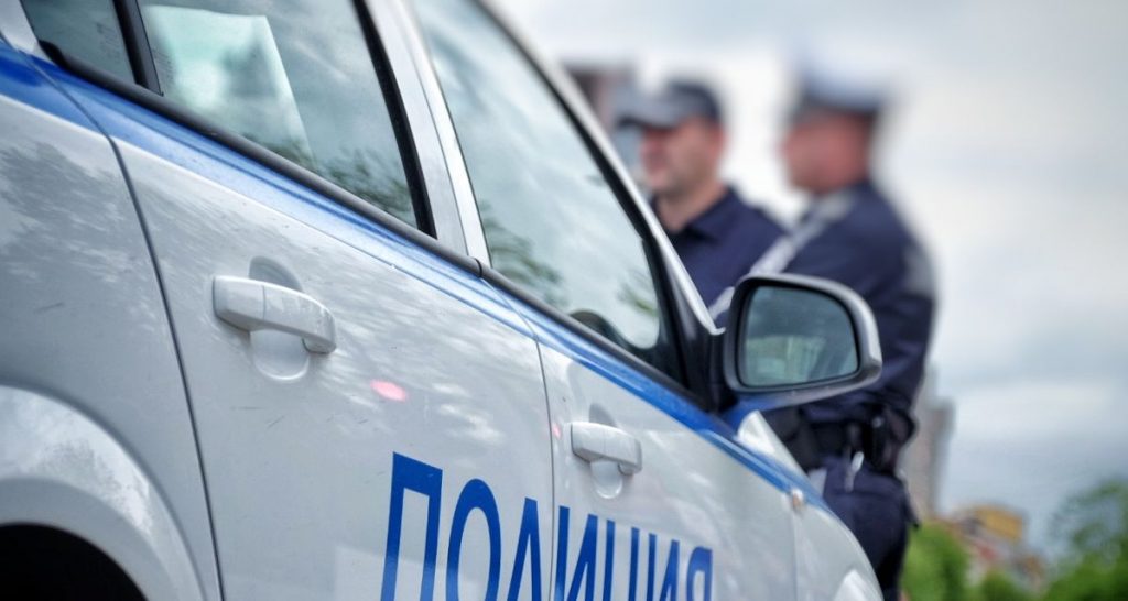 Мъж от Чепеларе е задържан с 4 ампули  канабис