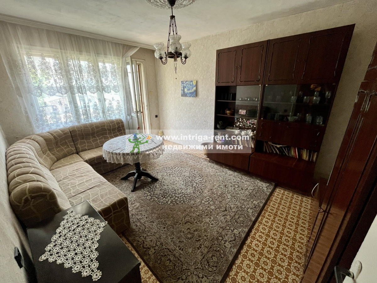 №4113 Двустаен апартамент с гараж за продажба в кв. Овчарски, район Кауфланд и Лидъл.