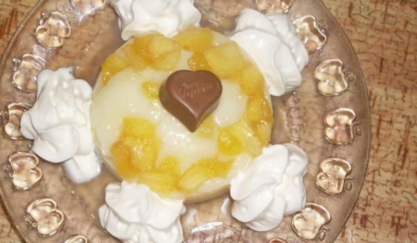 Ванилов крем с ябълки