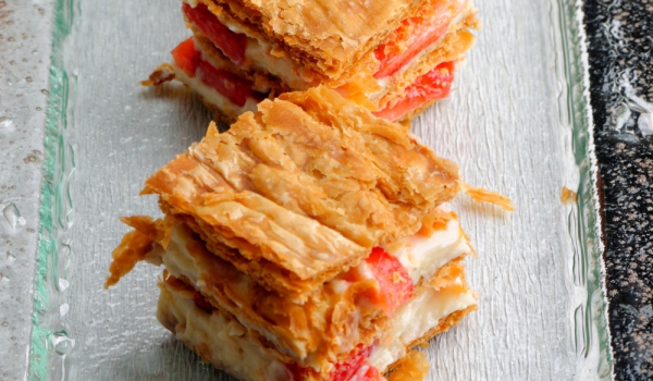 Милфьой с горски ягоди