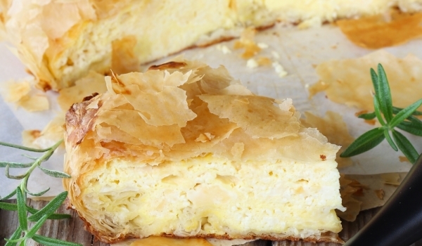 Точена сладка баница с грис