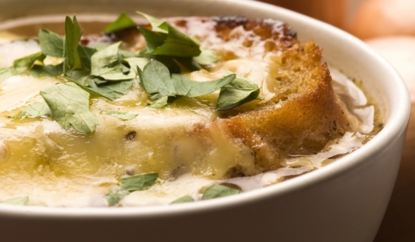 Солен хлебен пудинг