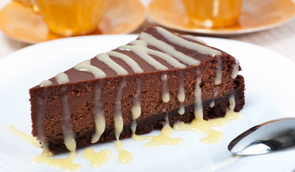 Шоколадов чийзкейк с джинджифилови бисквити