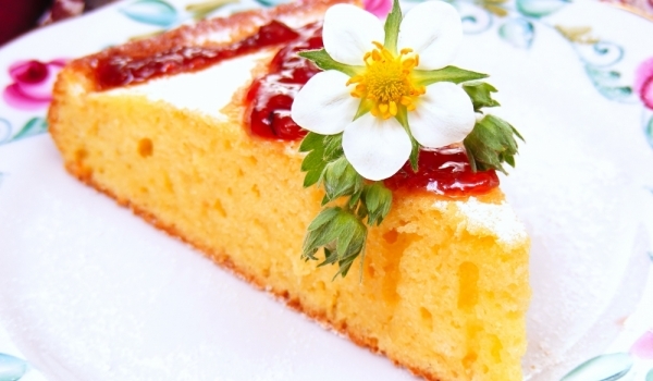 Обикновен кейк с кисело мляко