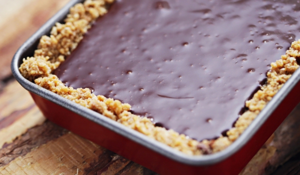 Шоколадов тарт с бисквити