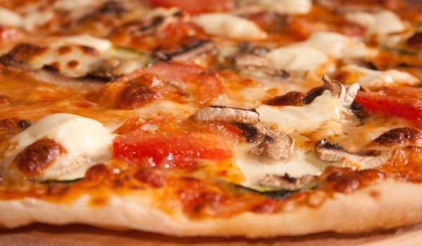 Пица с яйца