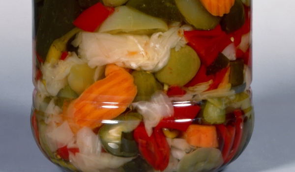 Смесена туршия с горчица