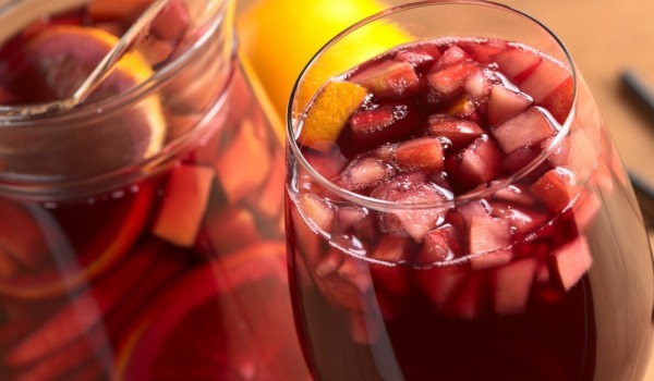 Сангрия с лимон и портокал